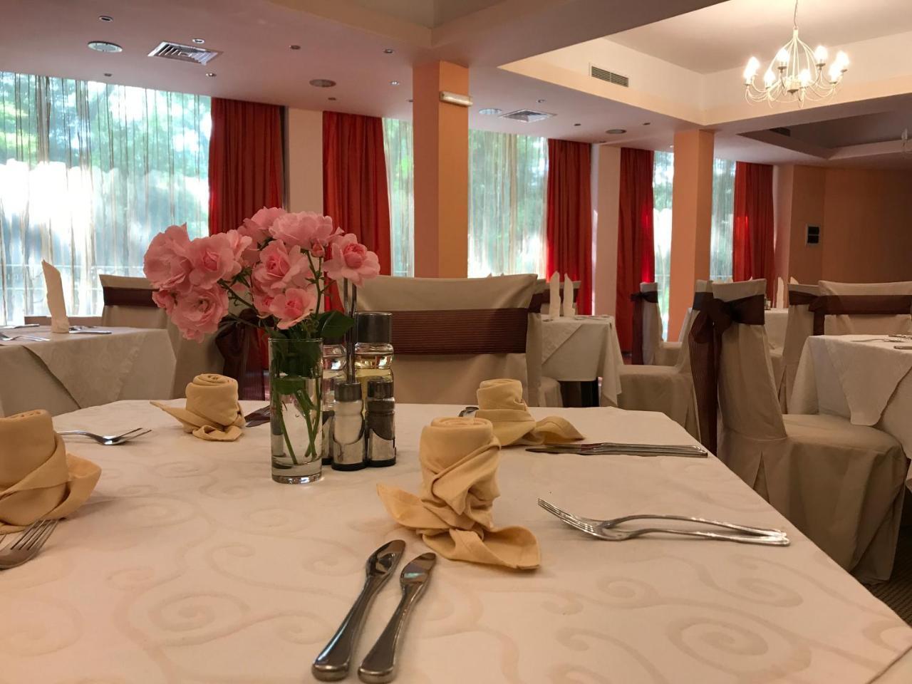 Hotel Otdih Kawarna Zewnętrze zdjęcie